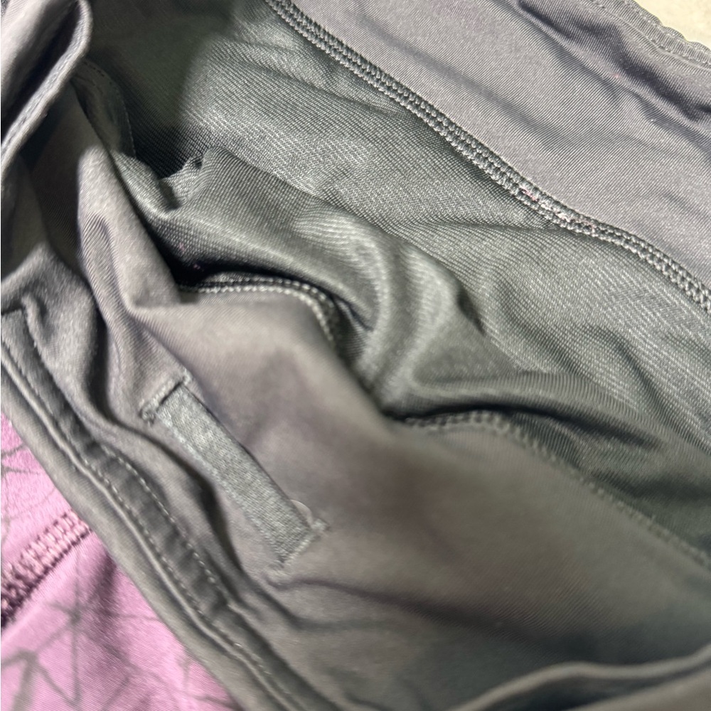 Lululemon Star Crushed Black and Purple Speed Running Shorts, Size 4 - Picture 2 of 6